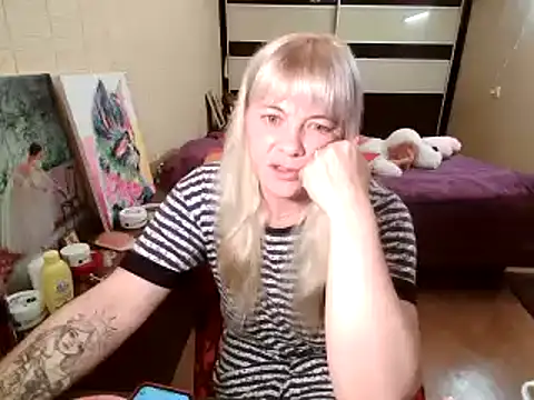 Lia Laguna77 online show from September 11, 5:35 pm