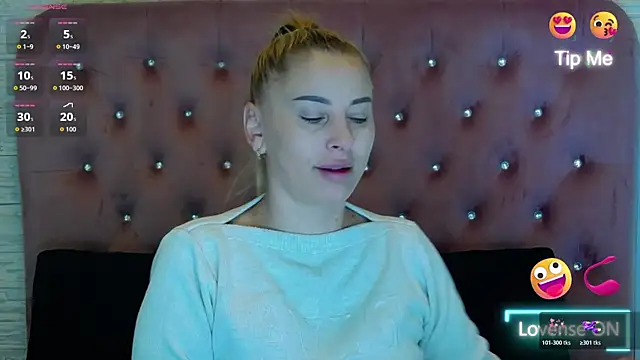 KikiSweet08 online show from December 2, 5:20 am