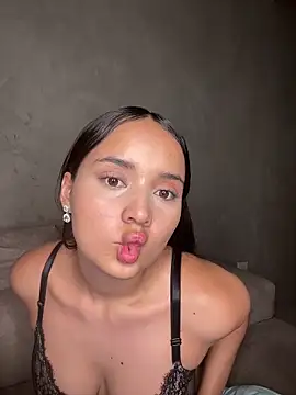 Snapshot of MollySanders___ chatting on September 23, 11:25 pm MollySanders    online show from September 23, 11:25 pm