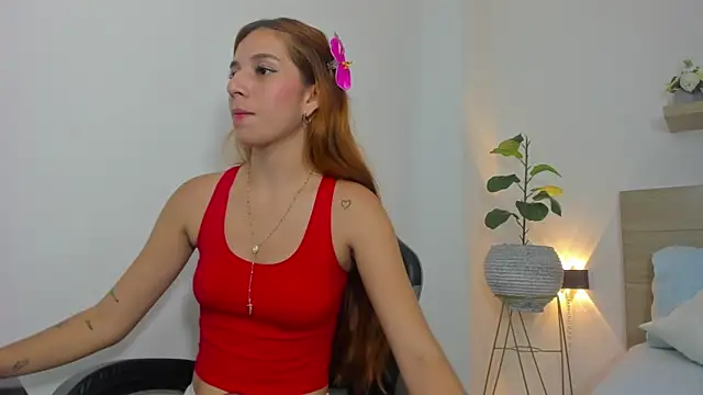 Snapshot of maroly_21 chatting on September 24, 2:21 am maroly 21 online show from September 24, 2:21 am