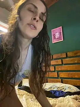 isadelasestrellas online show from July 17, 7:39 pm