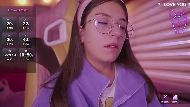 milly kenner online show from February 26, 7:46 pm