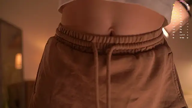 AudreyBarren online show from April 8, 4:36 am