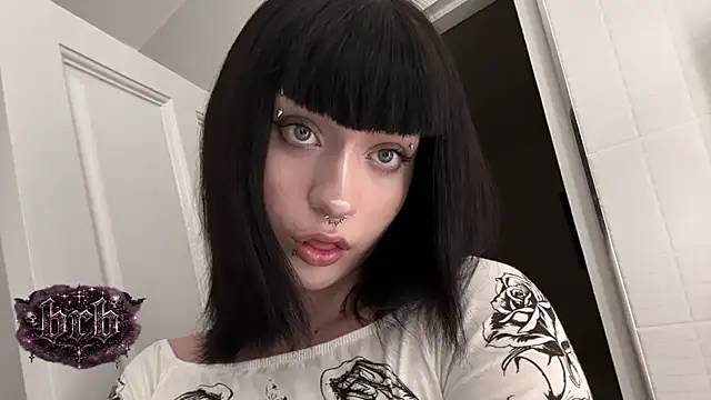Vailyreb  online show from July 21, 3:46 pm