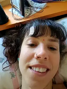 Lyrass online show from January 6, 9:24 am