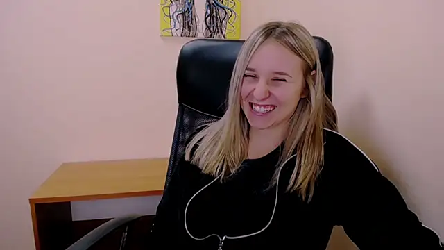 Snapshot of _Nicole_new chatting on September 27, 7:48 am Nicole new online show from September 27, 7:48 am