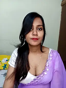 Miss-Riyasingh online show from December 22, 1:25 pm