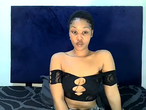 ReginaStar16 online show from September 18, 8:18 pm