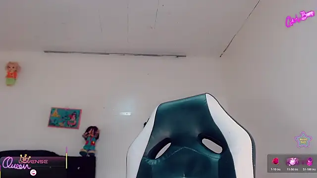 Oriana braom online show from March 17, 8:02 pm