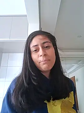 Snapshot of Blue_cardoso1 chatting on October 21, 4:22 pm Blue cardoso1 online show from October 21, 4:22 pm