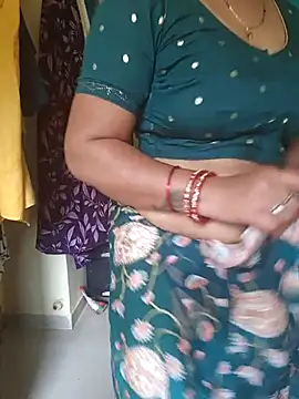jiyahot1432 online show from July 25, 3:46 am