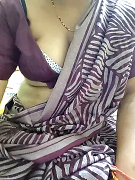 jiyahot1432 online show from July 28, 2:13 pm
