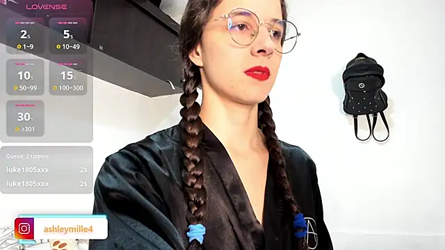  ashleymiller online show from September 10, 8:31 pm