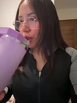 kittyfresita online show from February 5, 1:19 am