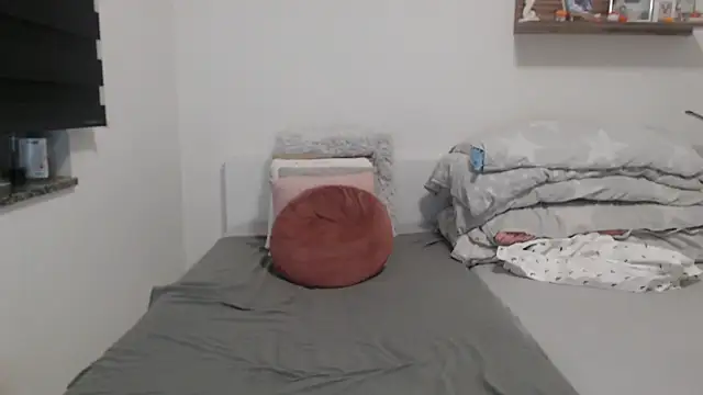 jennifer11772 online show from November 29, 5:50 pm