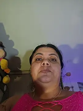 zandra milf  online show from March 28, 11:43 am