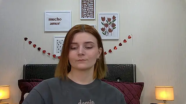 KellyStone online show from March 1, 5:12 pm