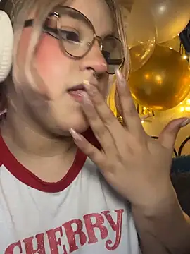 SophiaWeestt99 online show from March 20, 6:18 am