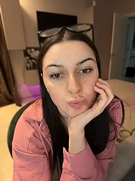 Taste Jennyy online show from June 9, 6:51 pm