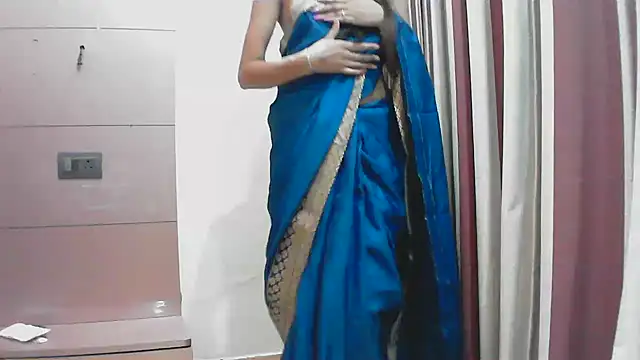 collage hoty online show from September 12, 5:42 pm