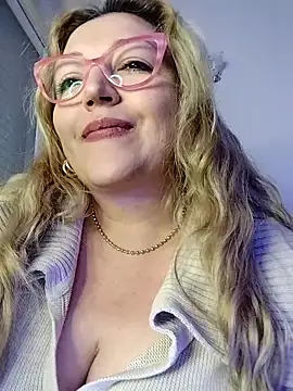 Naty Mature  online show from November 21, 8:44 pm