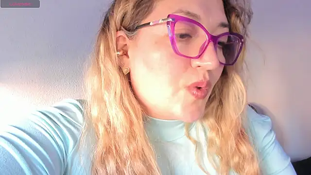 Naty Mature  online show from May 11, 5:54 pm