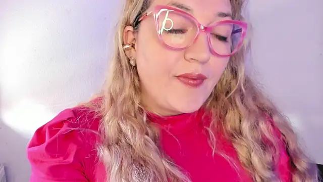 Naty Mature  online show from December 15, 11:04 am