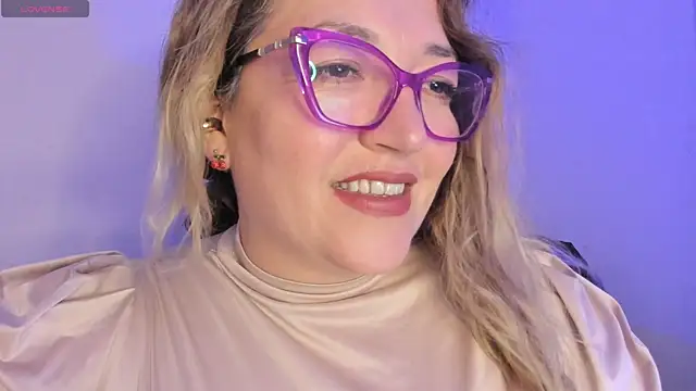 Naty Mature  online show from June 5, 8:37 pm