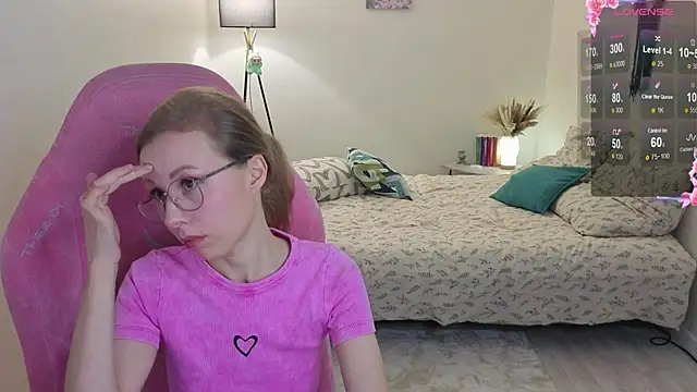 Lill Mary online show from October 30, 5:21 am