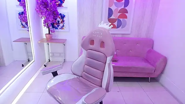 Gabby evanns online show from March 3, 12:22 pm