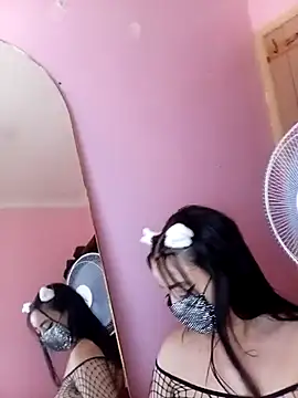 Salimasexyxh online show from July 3, 4:24 pm