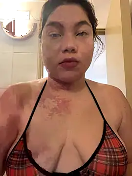 WhiteWomen online show from December 3, 10:12 pm