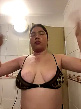 WhiteWomen online show from October 26, 12:50 am