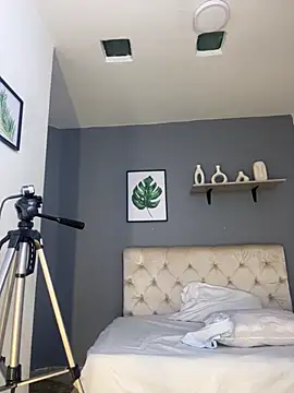 Soe Lara online show from November 25, 11:01 am