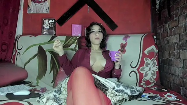 dark doll5 online show from November 6, 4:18 am