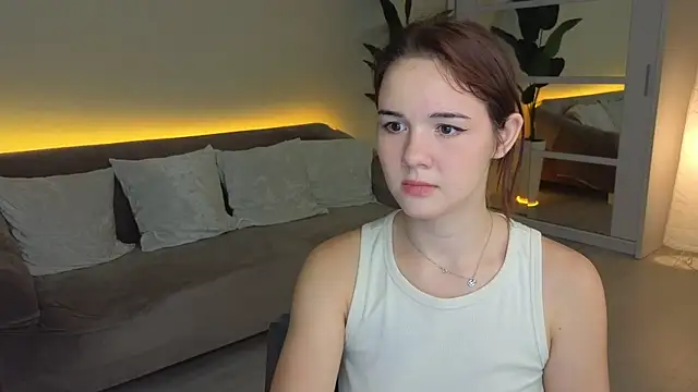 Snapshot of LindaRobertz chatting on September 14, 9:23 pm LindaRobertz online show from September 14, 9:23 pm