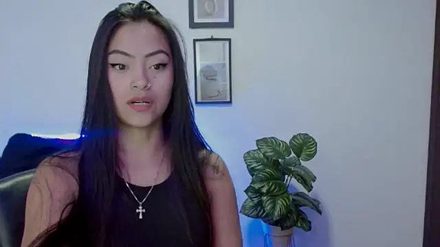 NatalyEscobar lx online show from March 18, 2:22 pm