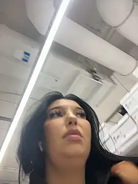 Tisha Busty online show from March 25, 1:36 pm