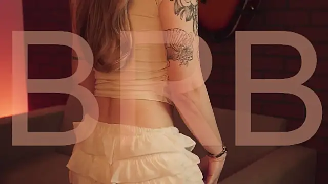 EllieCutes online show from January 9, 8:30 am