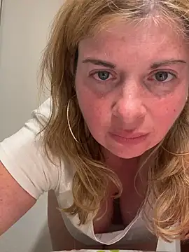 Lombada online show from June 7, 9:54 pm