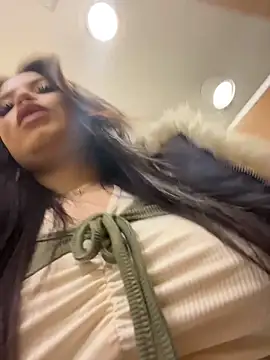 Chloe  Moon online show from March 3, 1:17 pm