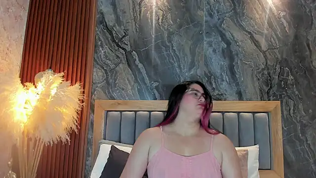 BellaPeers  online show from November 7, 12:11 pm