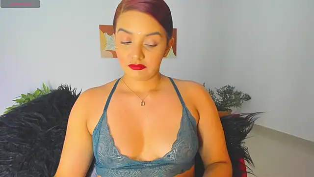 Melanyprada online show from September 16, 2:41 am