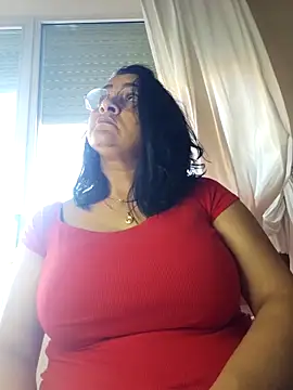 paulinaDiaz1 online show from March 21, 5:07 pm