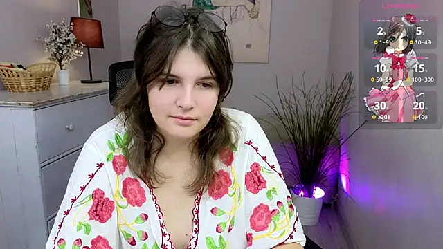 Ruyjin Choi online show from November 18, 11:00 am