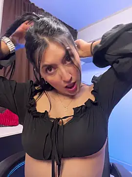 Valentina cartier online show from November 16, 12:45 am