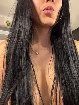 Valentina cartier online show from April 10, 6:30 am