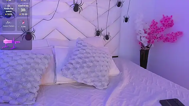 aurora sweet2 online show from October 25, 6:37 pm