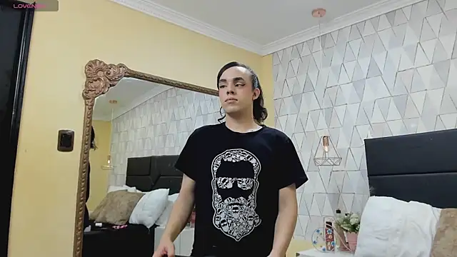 JustinePerry online show from October 19, 4:03 am