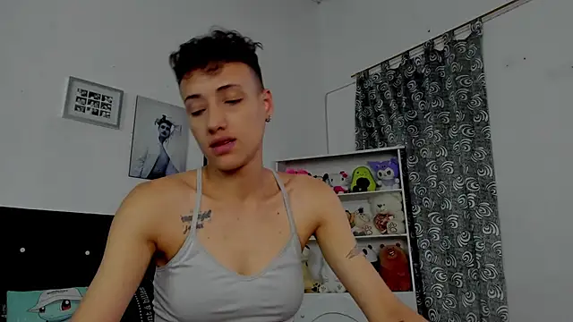 megan 100 online show from December 13, 7:53 pm